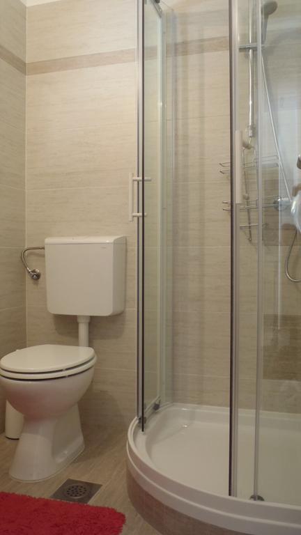 Apartman Zara Apartment Phòng bức ảnh